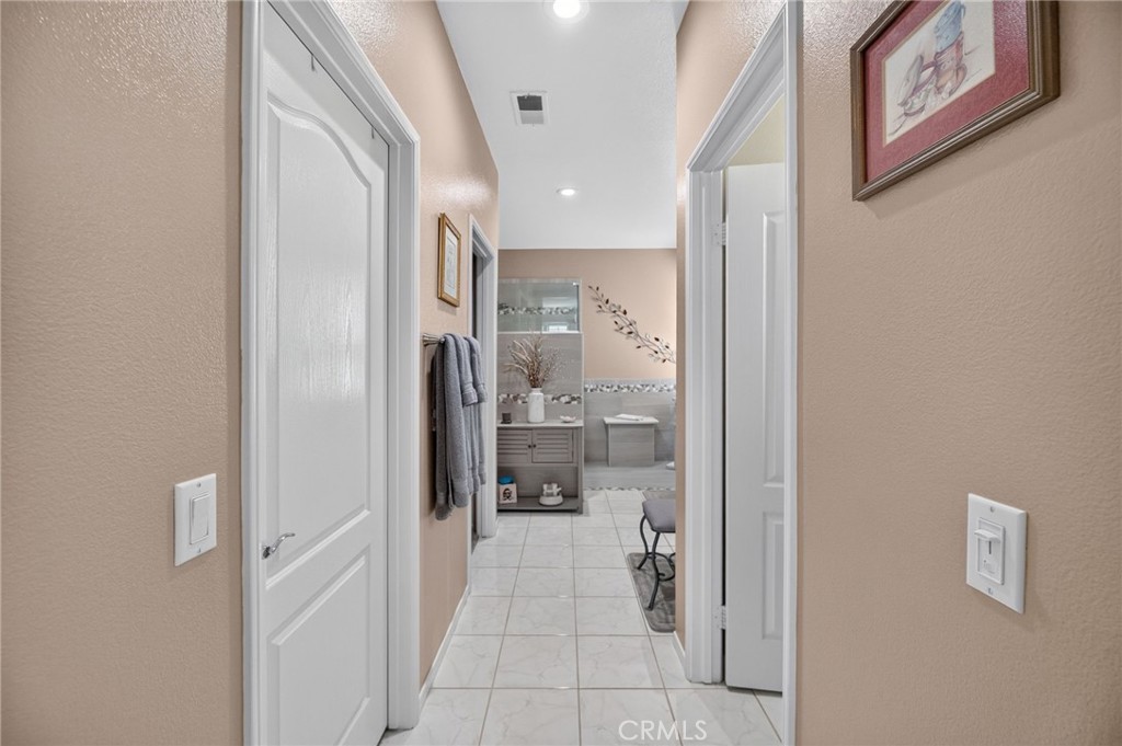 39600 Cardiff Ave. Property Photo 25