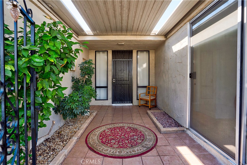 28372 Paseo Grande Property Photo 5