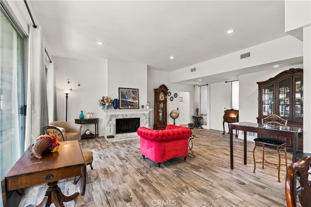 28372 Paseo Grande Property Photo 9