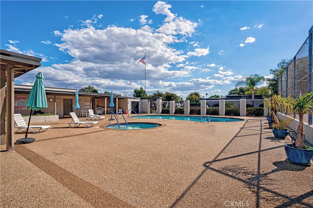 28372 Paseo Grande Property Photo 35