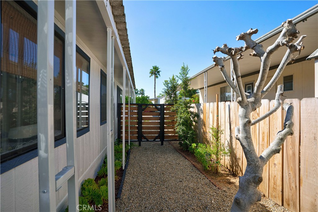 1120 E Mission Road 33 Property Photo 50