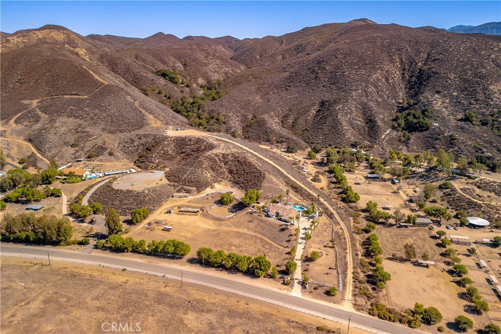 38038 Pauba Road Property Photo 7