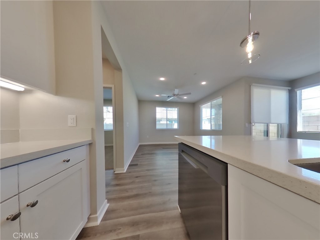 31726 Luther Drive Property Photo 5