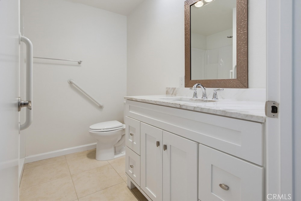 3615 Vista Bella 35 Property Photo 52