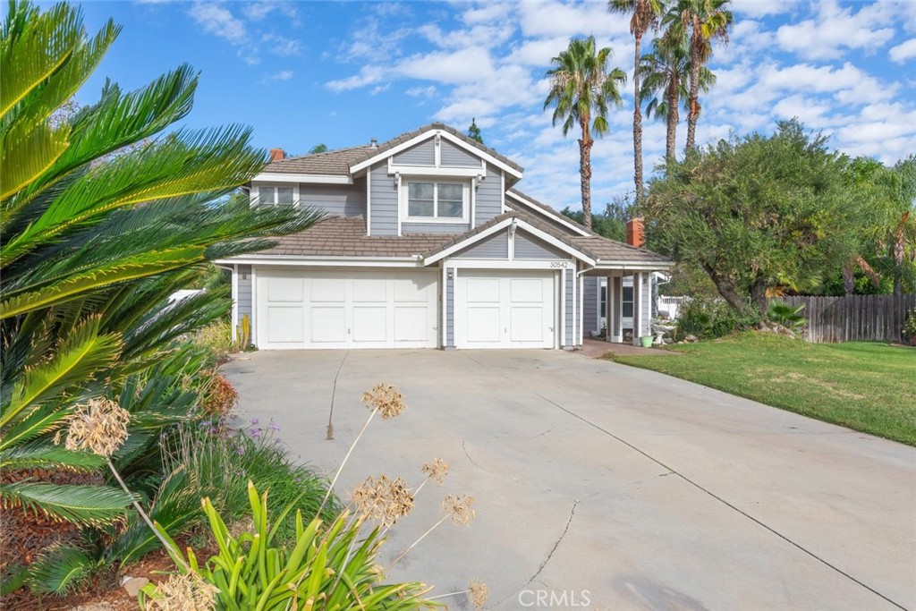30542 Bridgeview Circle Property Photo 6