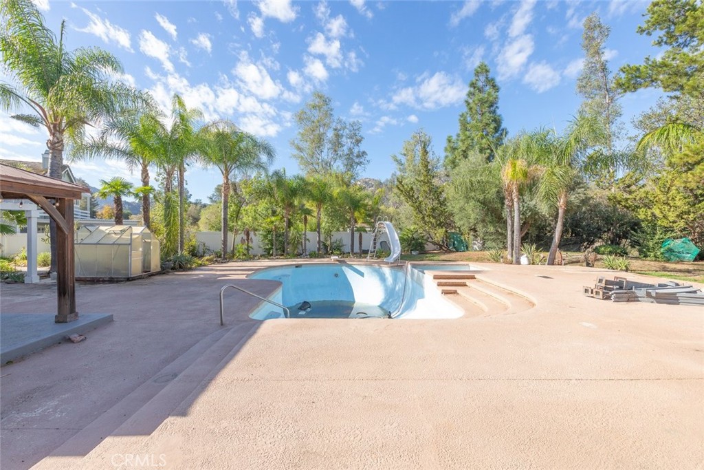 30542 Bridgeview Circle Property Photo 39