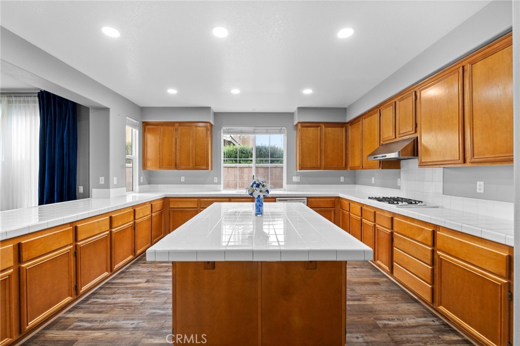 1829 Overland Court Property Photo 2