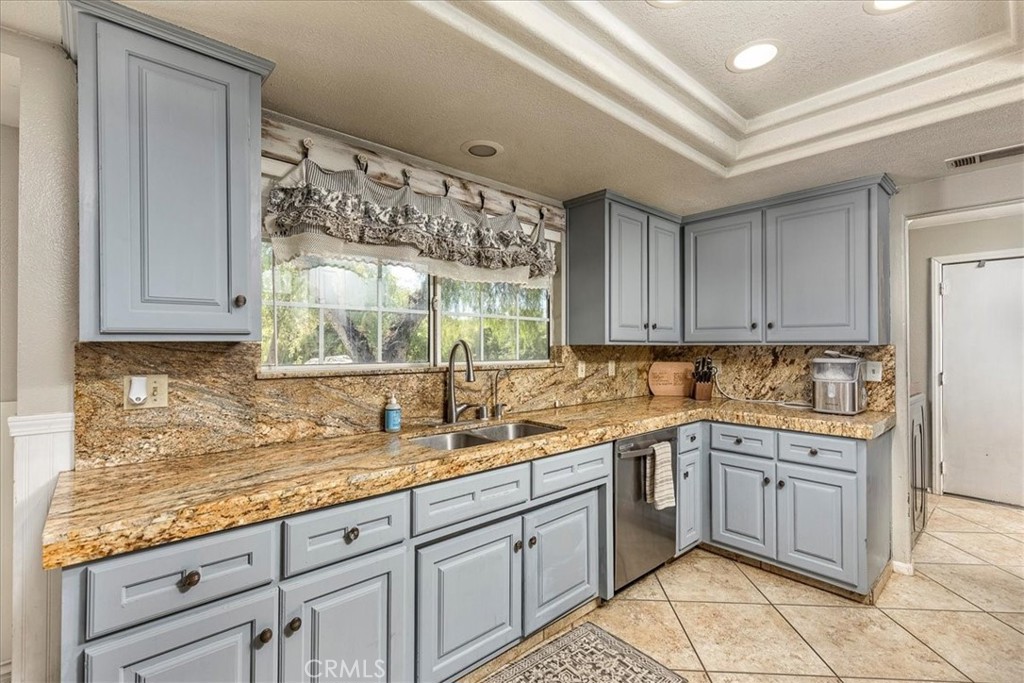 40542 Quiet Hills Property Photo 8
