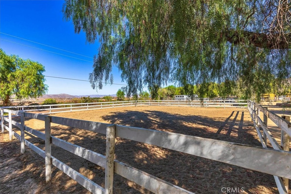 40542 Quiet Hills Property Photo 36