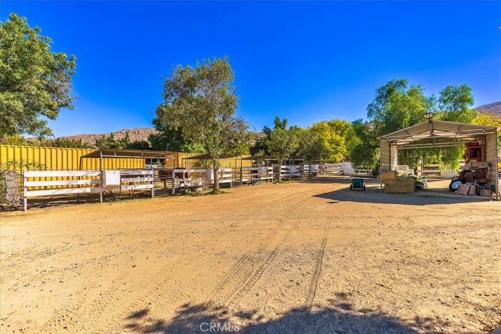 40542 Quiet Hills Property Photo 41