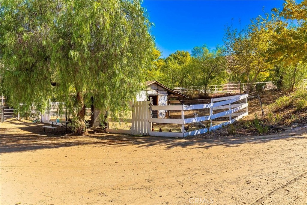 40542 Quiet Hills Property Photo 42