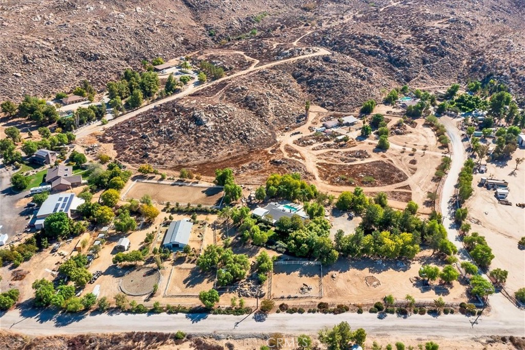 40542 Quiet Hills Property Photo 47