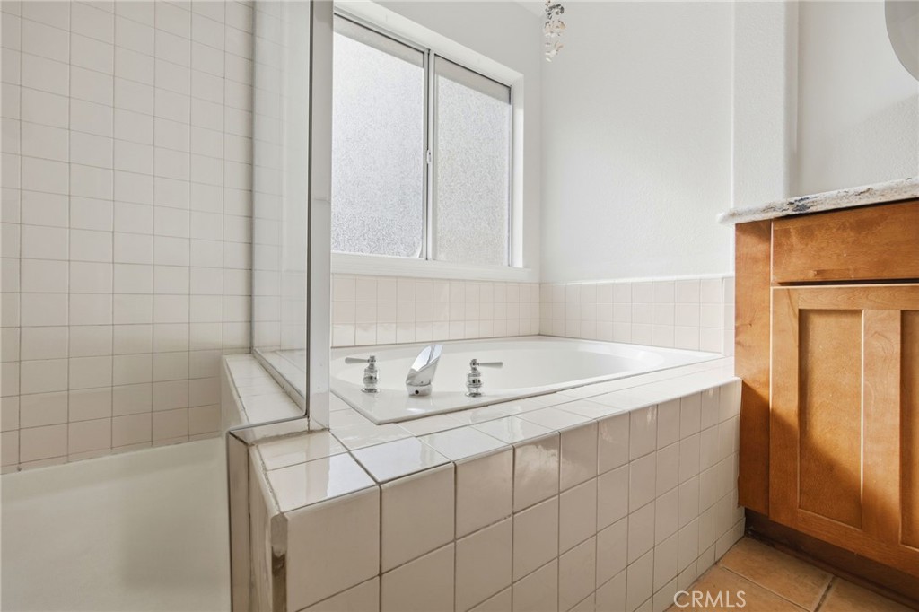 42945 Corte Siero Property Photo 22