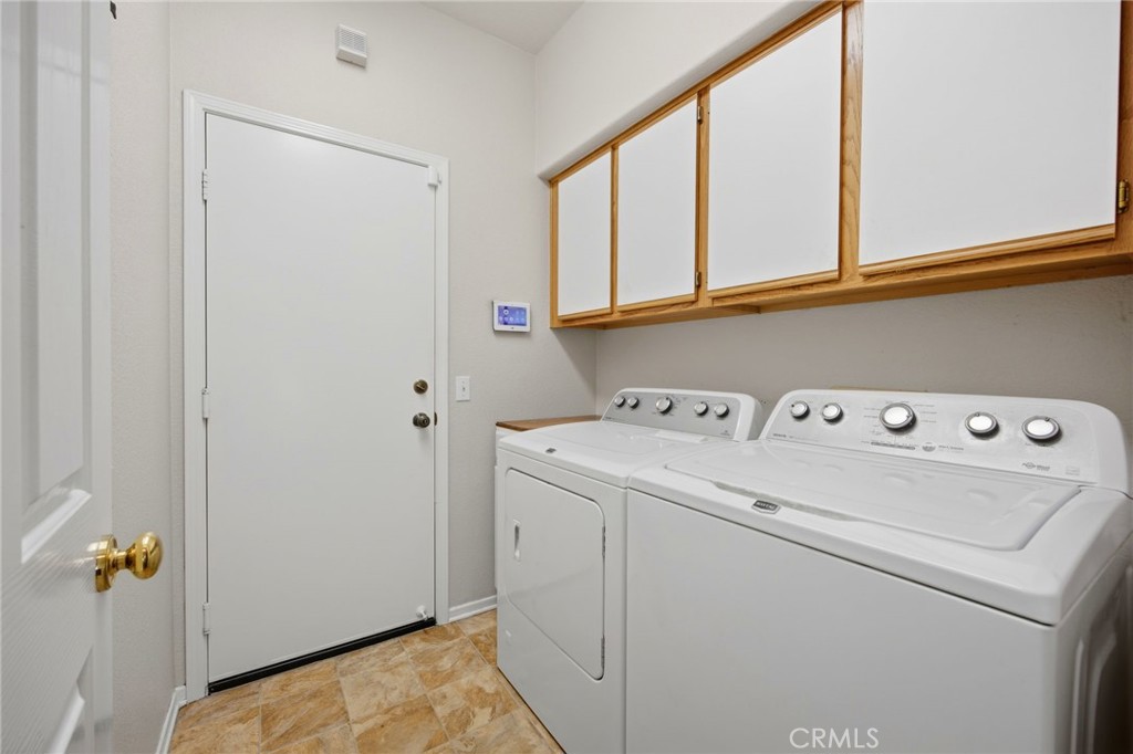 42945 Corte Siero Property Photo 28