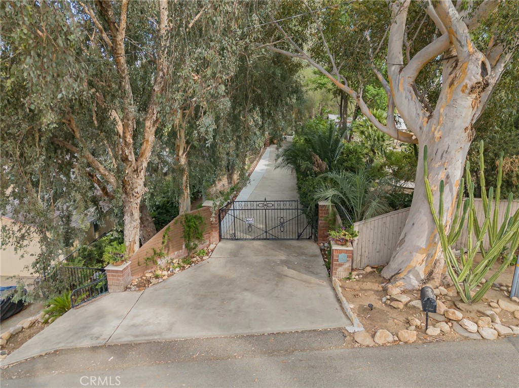 29431 Pierce Avenue Property Photo 3