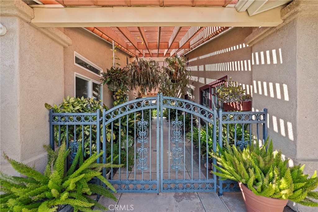349 Puerta De Lomas Property Photo 37