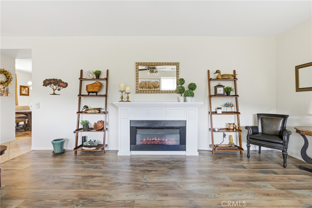 8731 Mann Lane Property Photo 6