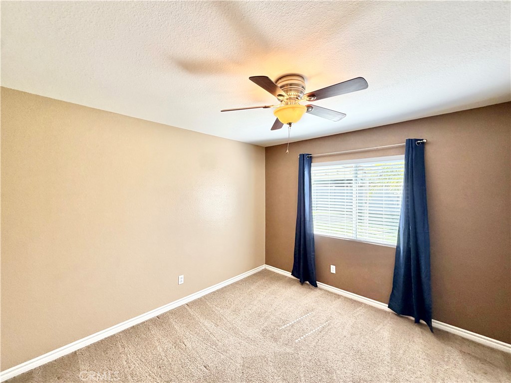 31285 Hamburg Circle Property Photo 15