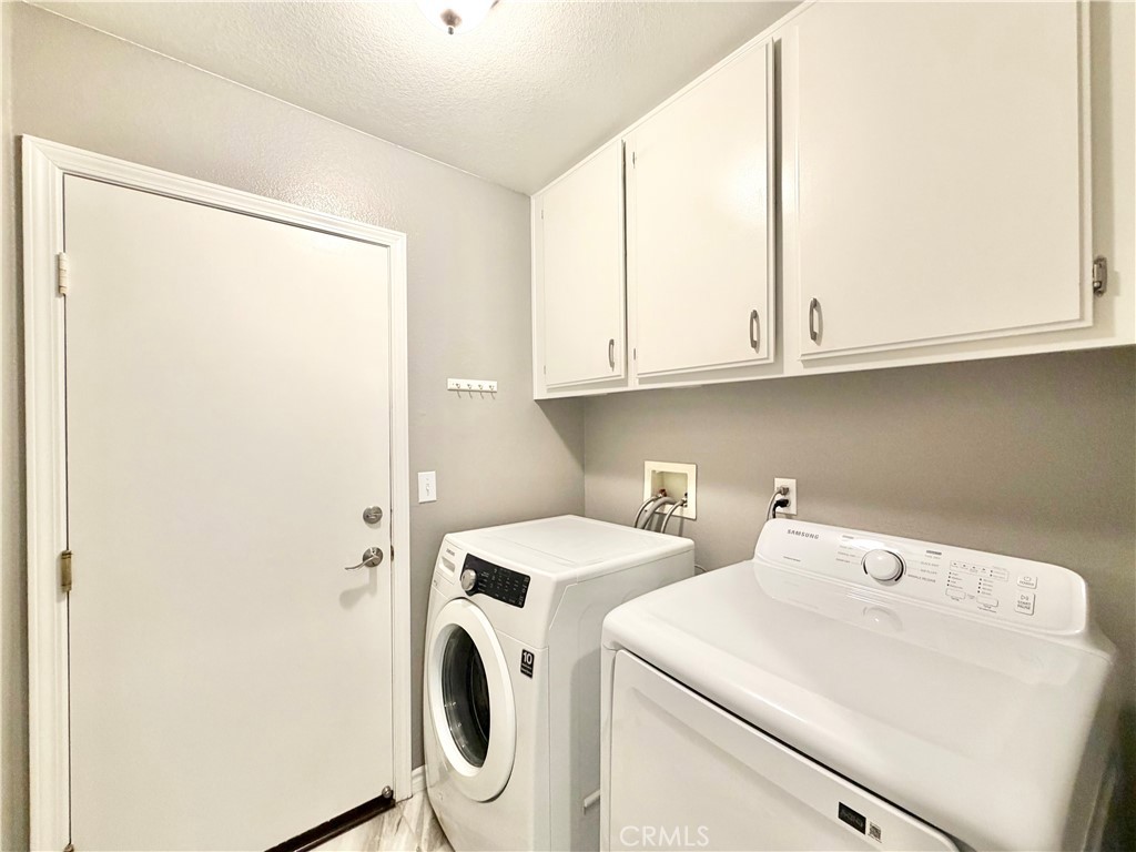 31285 Hamburg Circle Property Photo 25