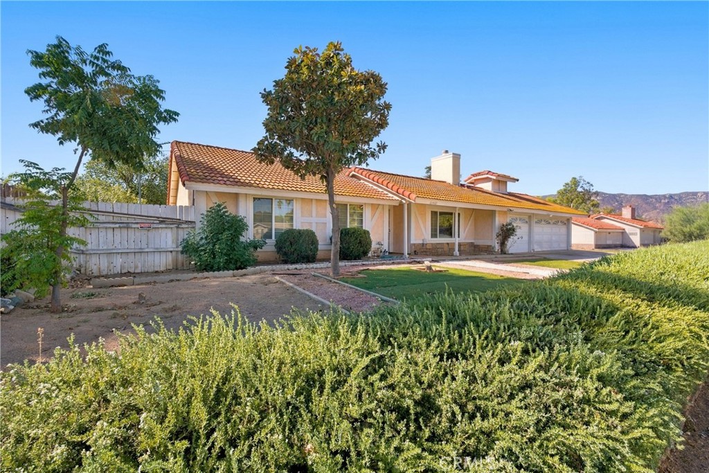 21465 Walnut Property Photo 40