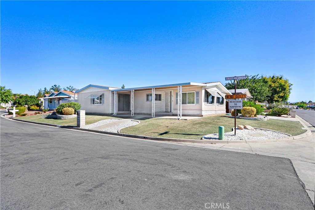 39010 Calle De Amor Property Photo 3