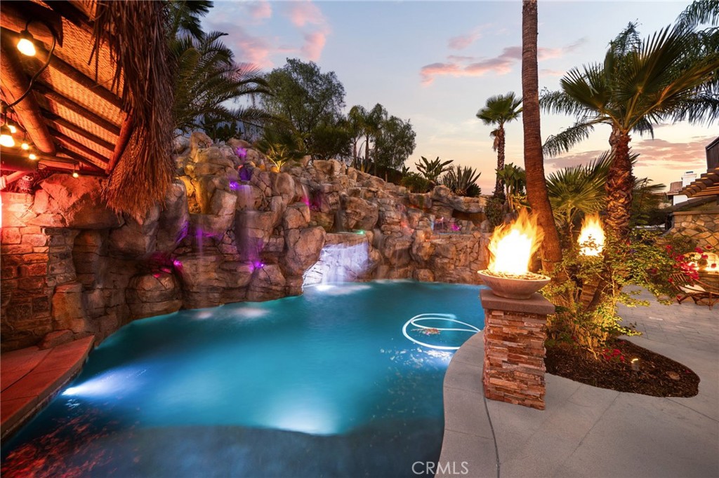 31628 Saddle Ridge Property Photo 2