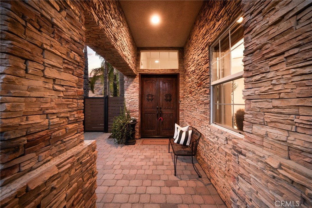 31628 Saddle Ridge Property Photo 8