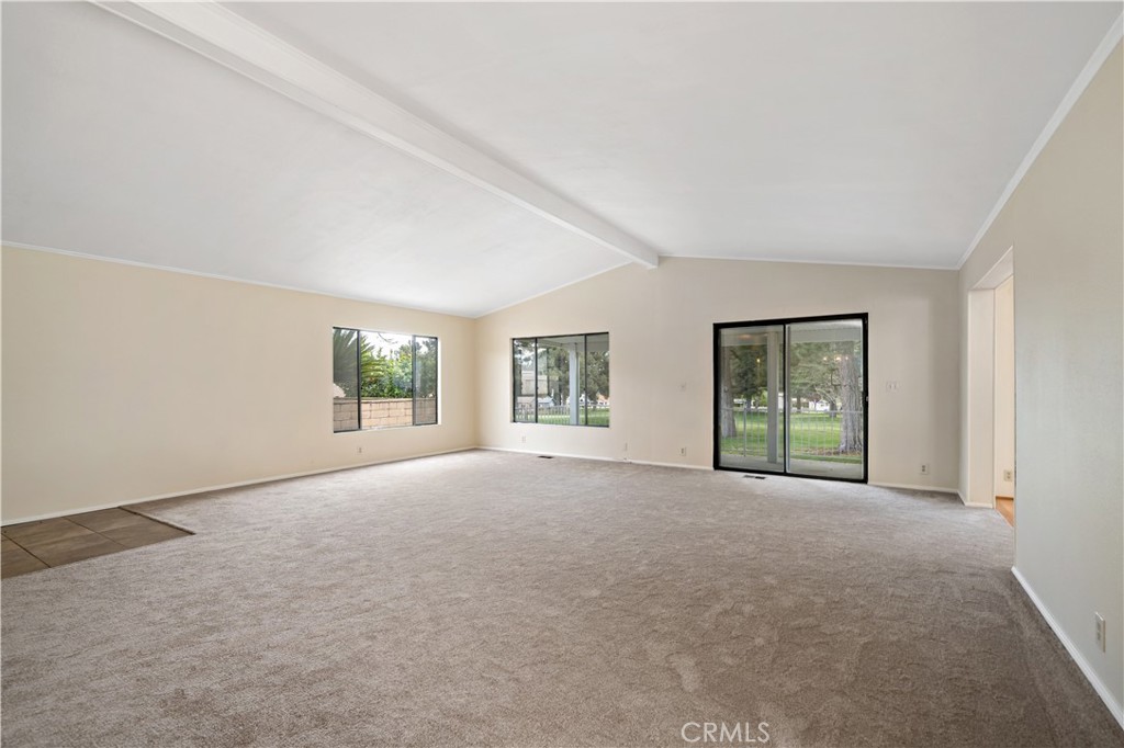 10795 Cherry Hills Property Photo 7