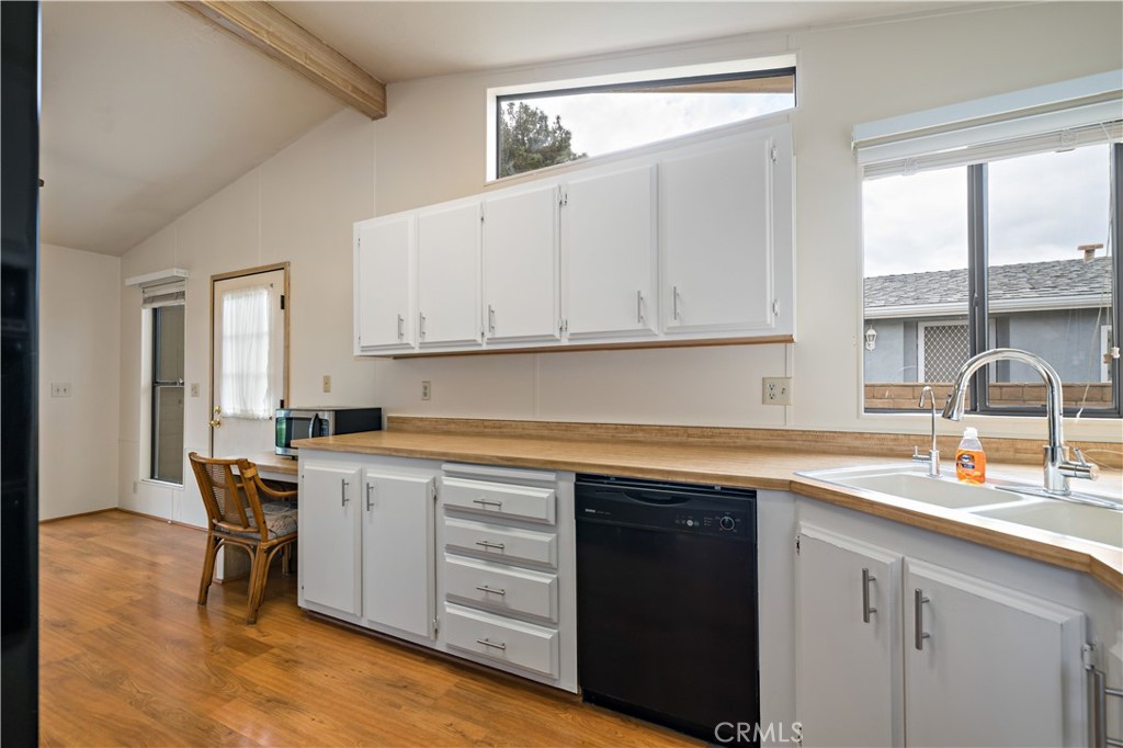 10795 Cherry Hills Property Photo 12