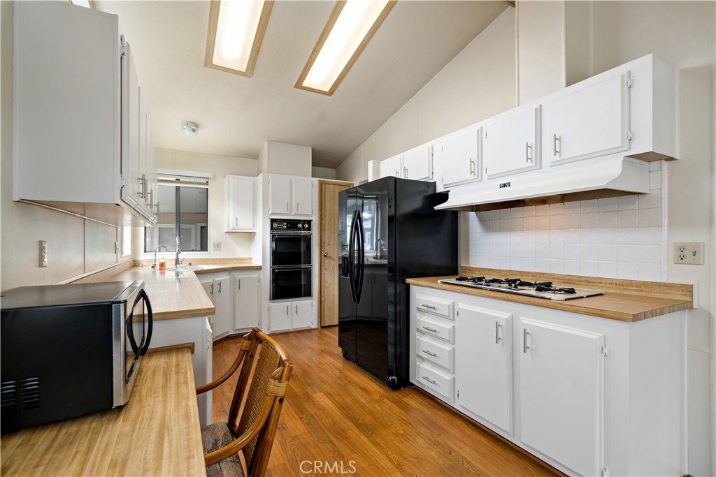10795 Cherry Hills Property Photo 13