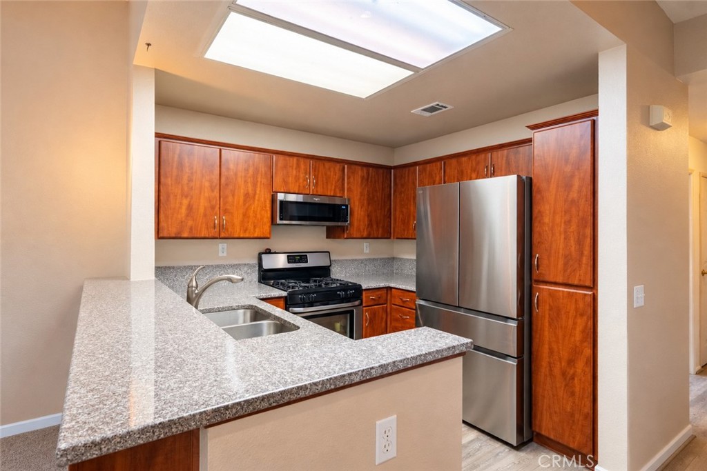 1060 Clubhouse Property Photo 5