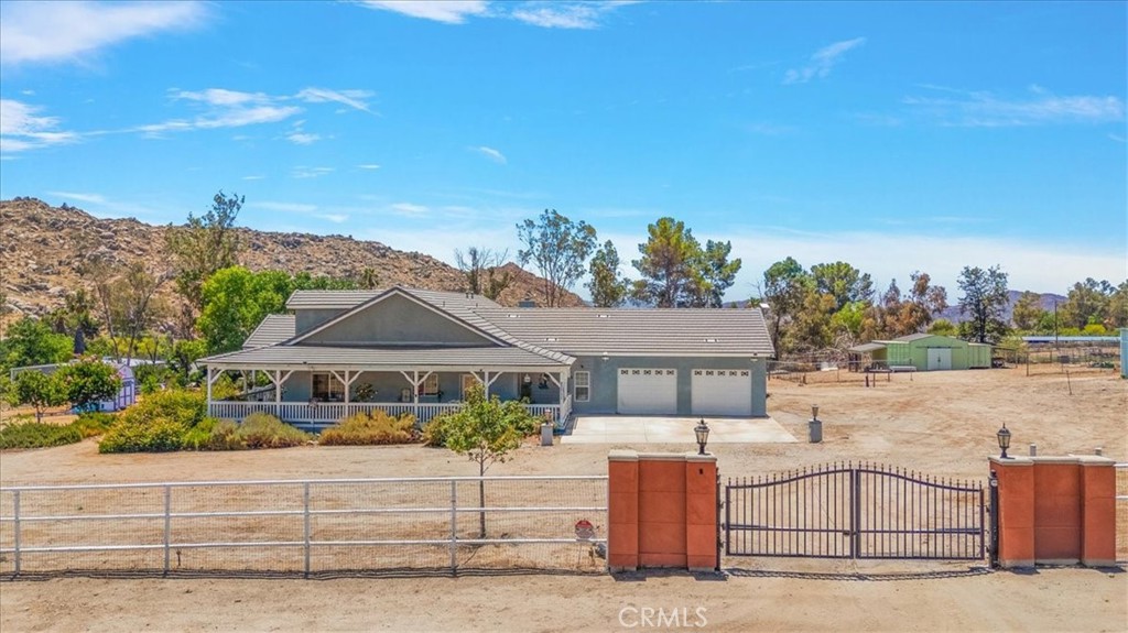 23711 California Avenue Property Photo 2