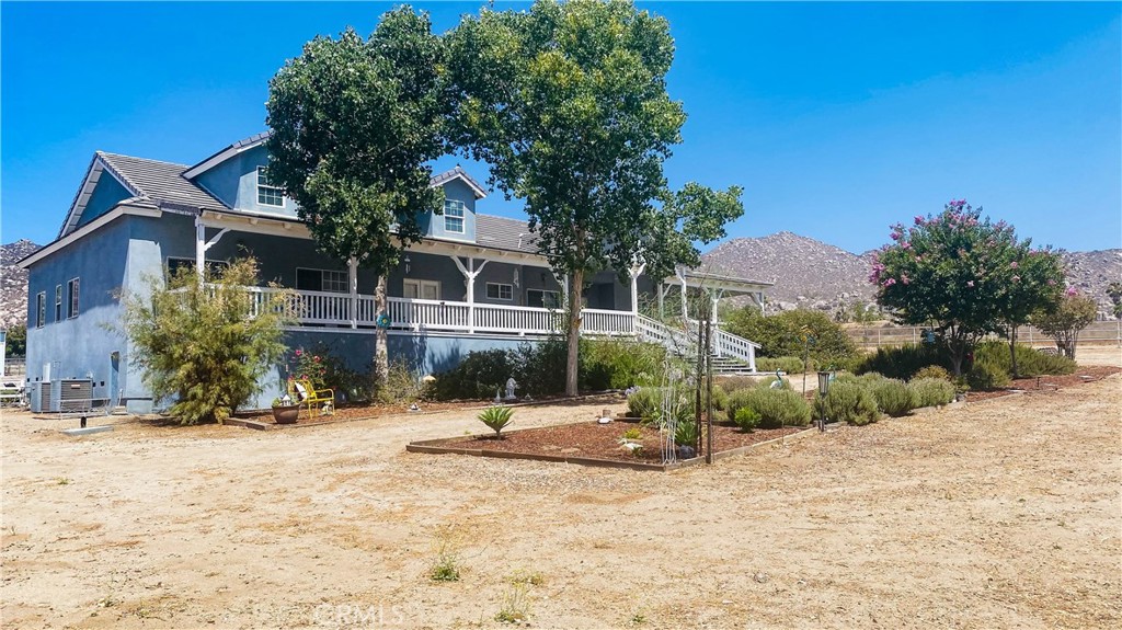 23711 California Avenue Property Photo 5