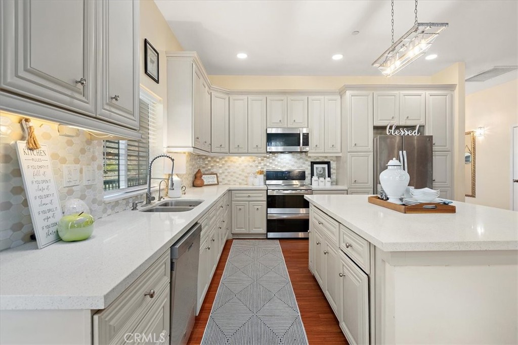 23711 California Avenue Property Photo 15