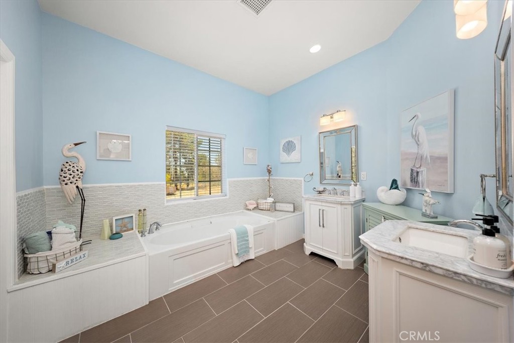23711 California Avenue Property Photo 23