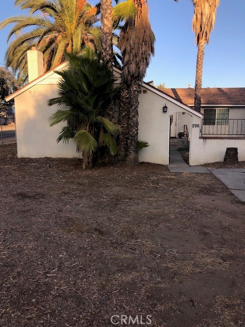 296 Palm Ave Property Photo 2