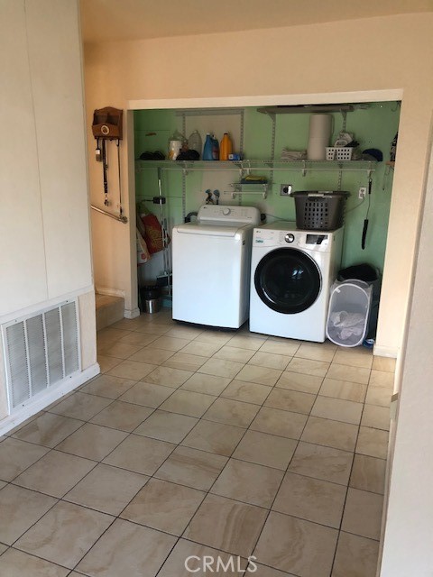 296 Palm Ave Property Photo 14