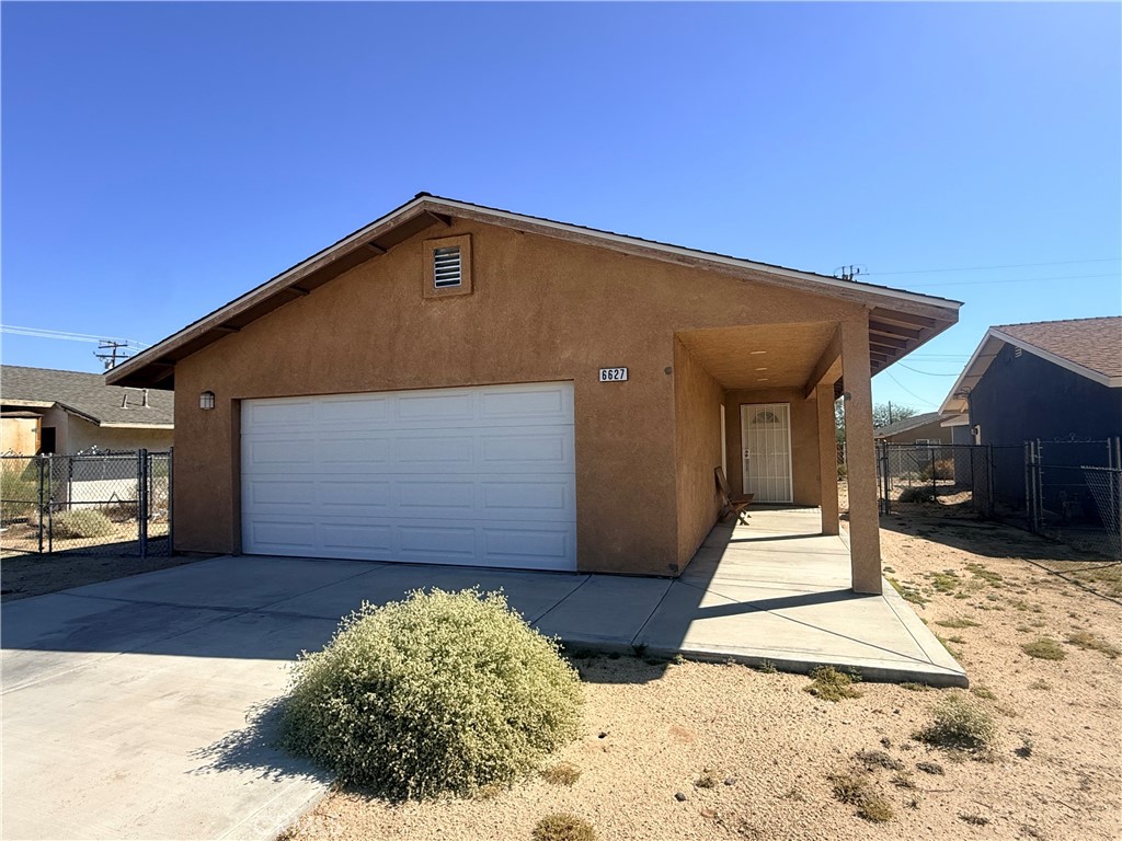 6627 Smoketree Property Photo 1