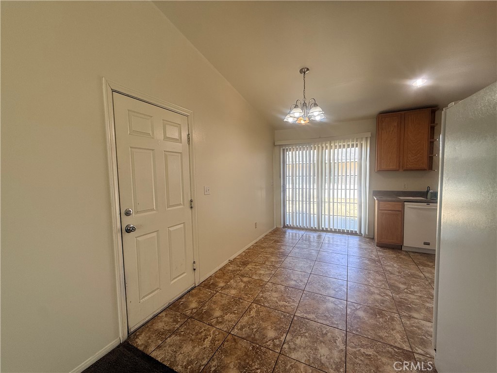 6627 Smoketree Property Photo 6