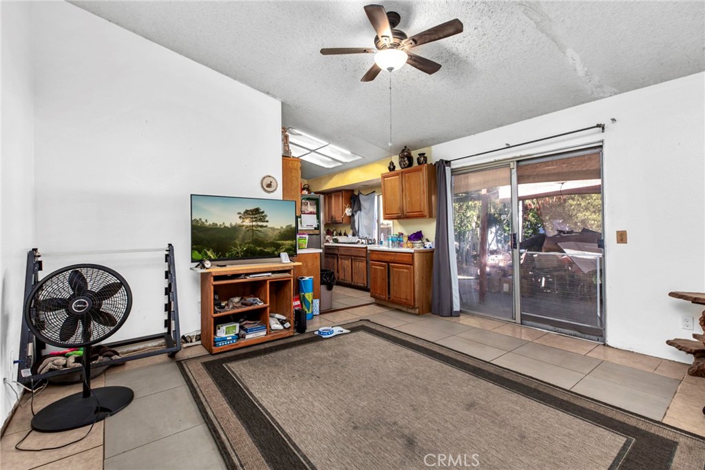 18978 Janisse Property Photo 12