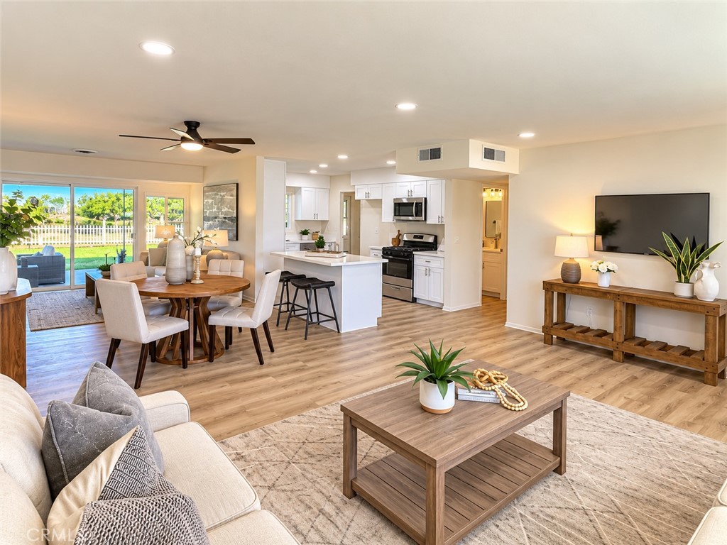 26280 Ridgemoor Property Photo 4
