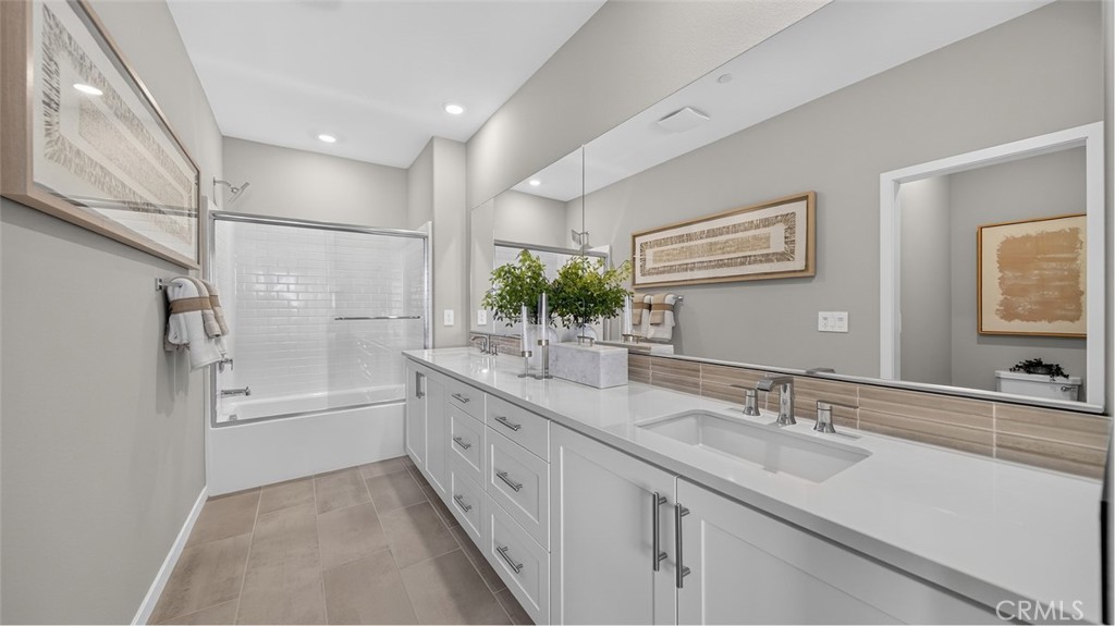 8366 Toyon Street Property Photo 16