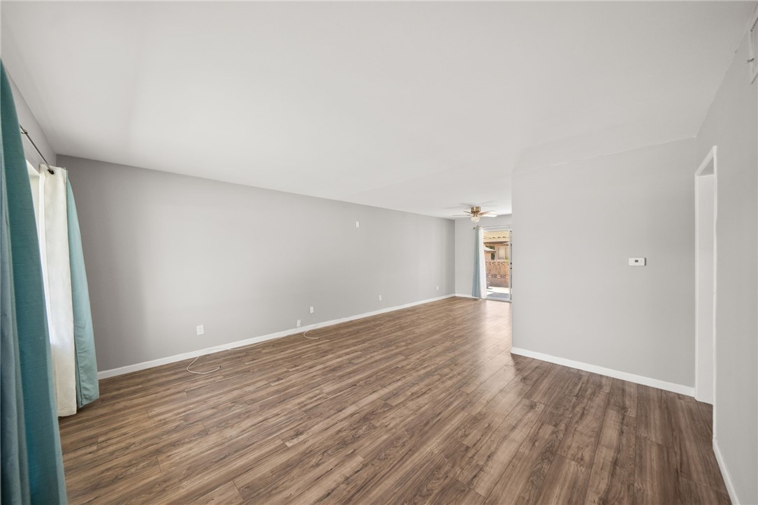 811 S Alessandro Property Photo 5