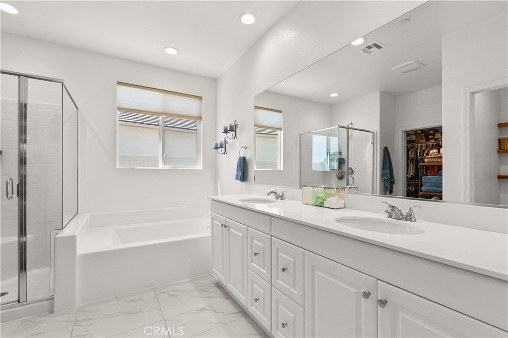 30290 Roebuck Court Property Photo 16