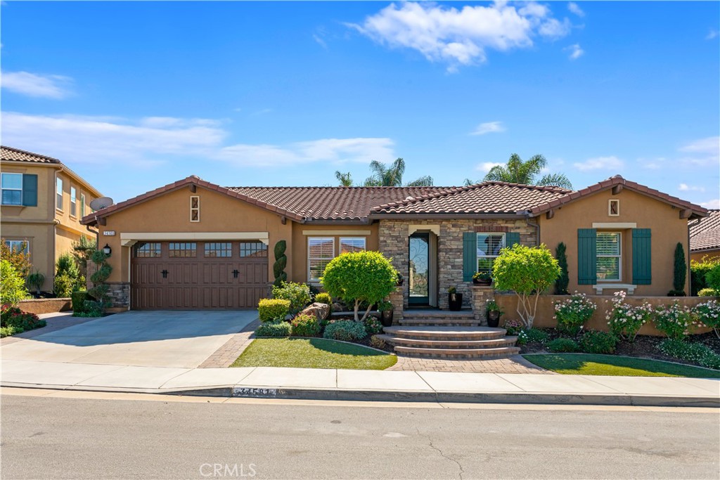 34581 Collier Falls Court Property Photo 1