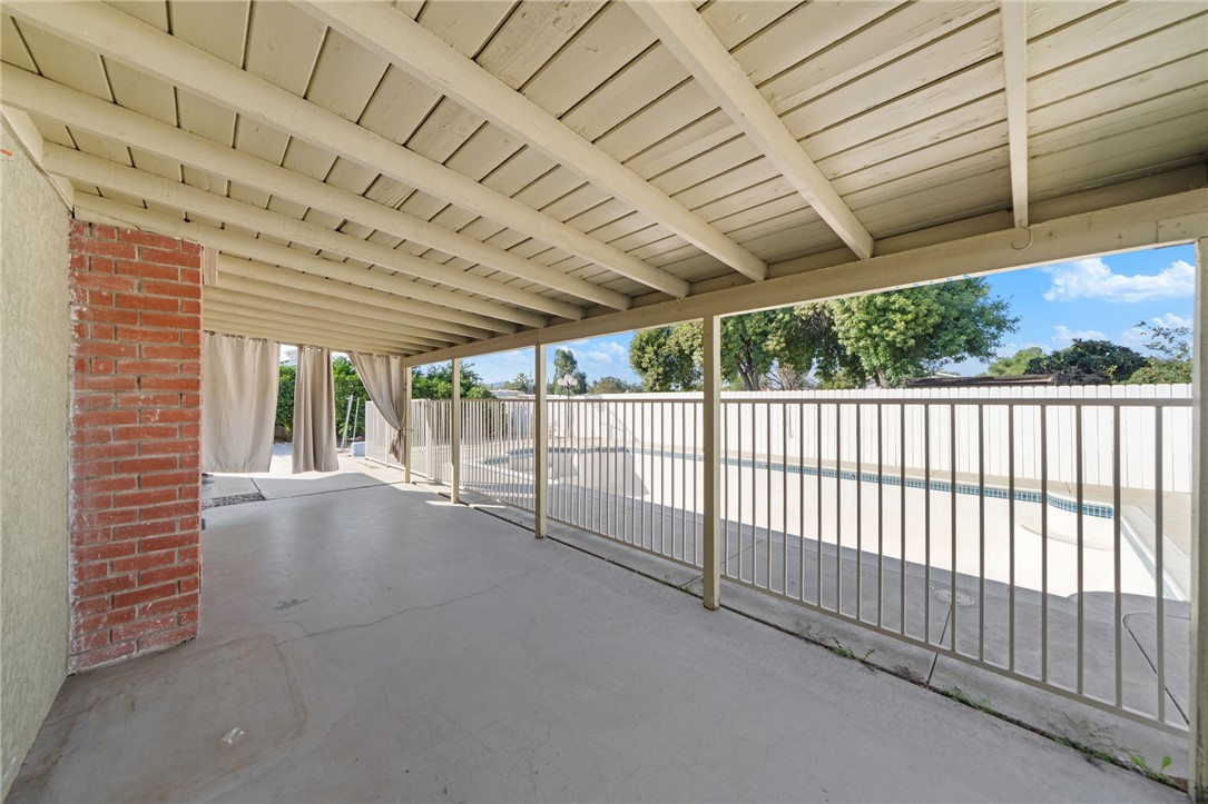 1330 Eaton Property Photo 24