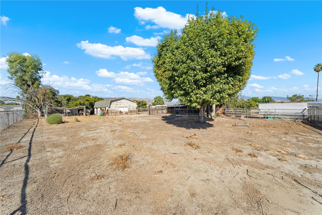 1330 Eaton Property Photo 35