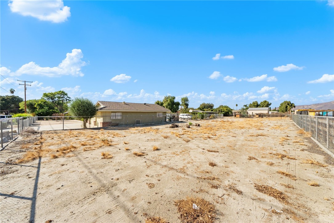 1330 Eaton Property Photo 41