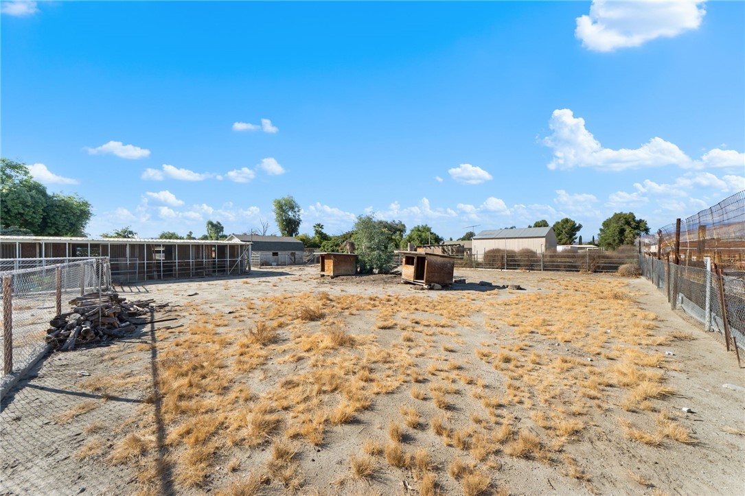 1330 Eaton Property Photo 43