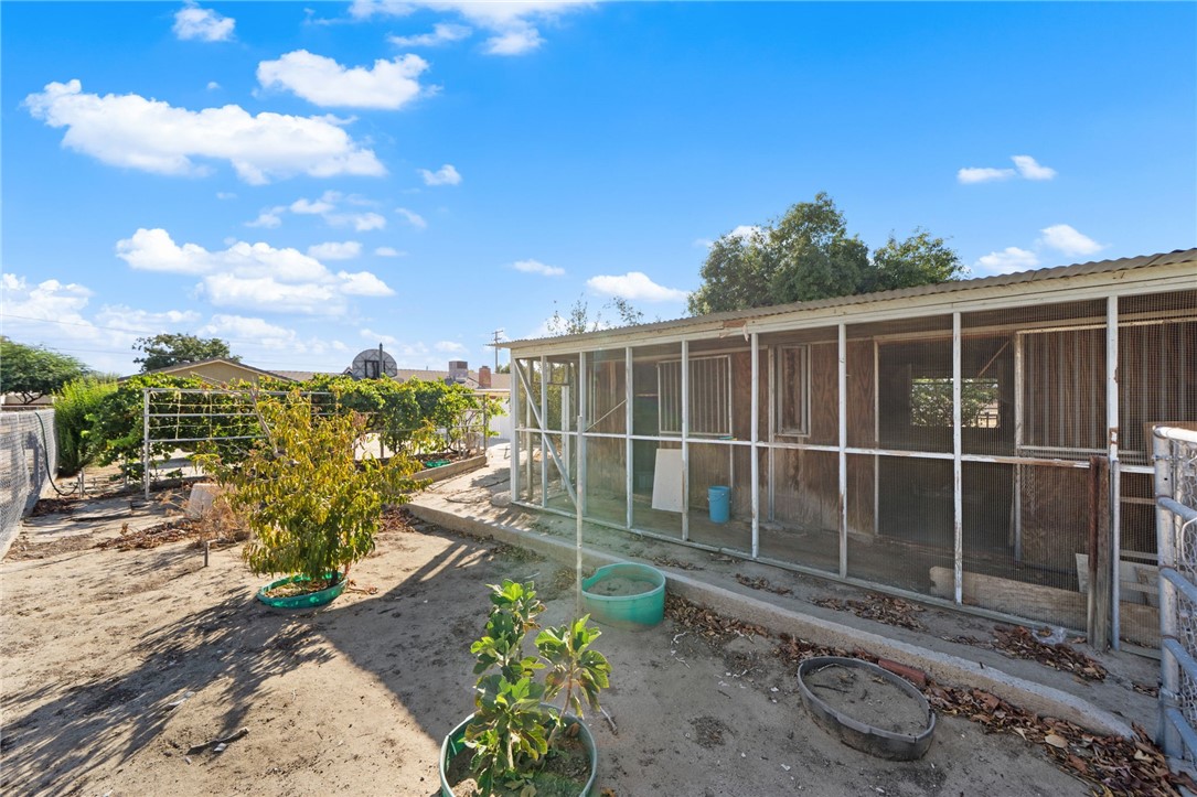 1330 Eaton Property Photo 46